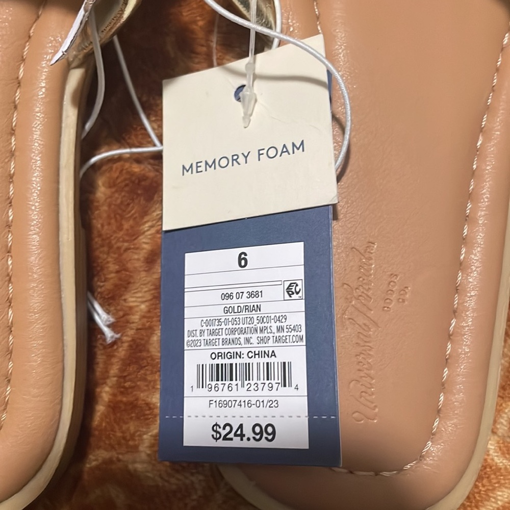 Women's Gold Slide Sandals - Picture 4 of 7